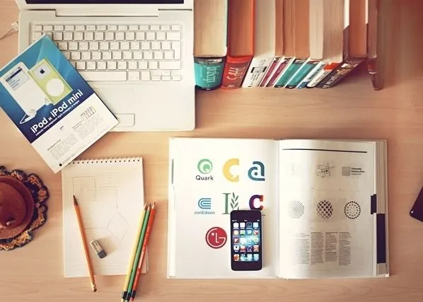 英語4技能（読む・書く・聞く・話す）を伸ばす学習教材